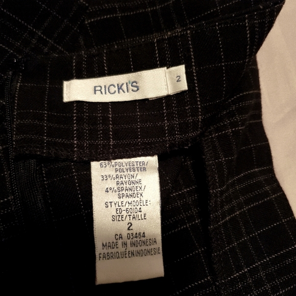 ⭐ 3 for $20. Pencil skirt by Rickis - Picture 4 of 6